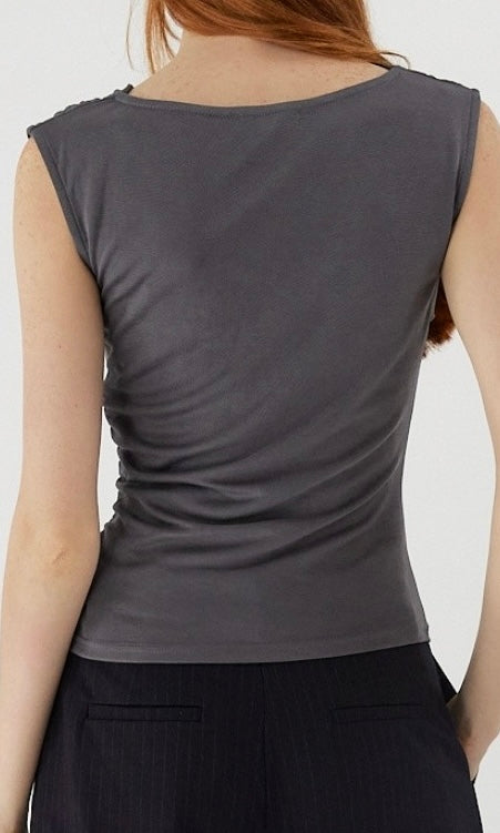 The Vera top