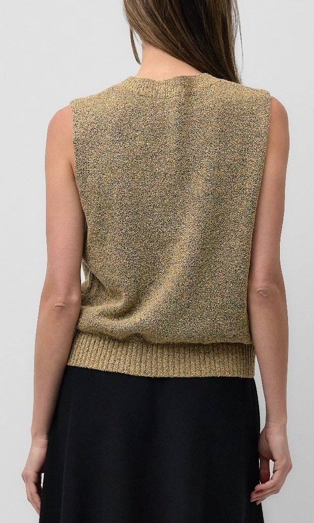 The Nia sweater