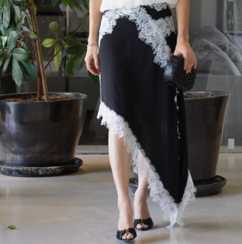 The Camelia skirt