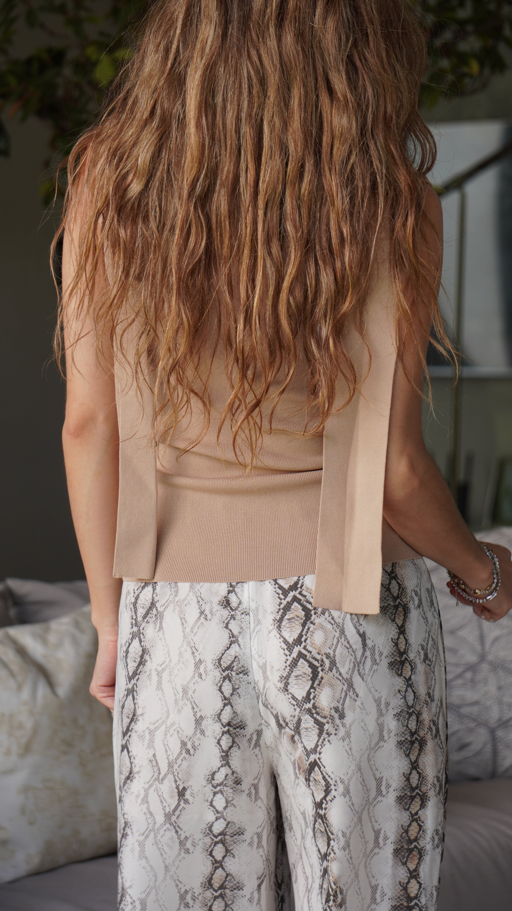 The Chase pants