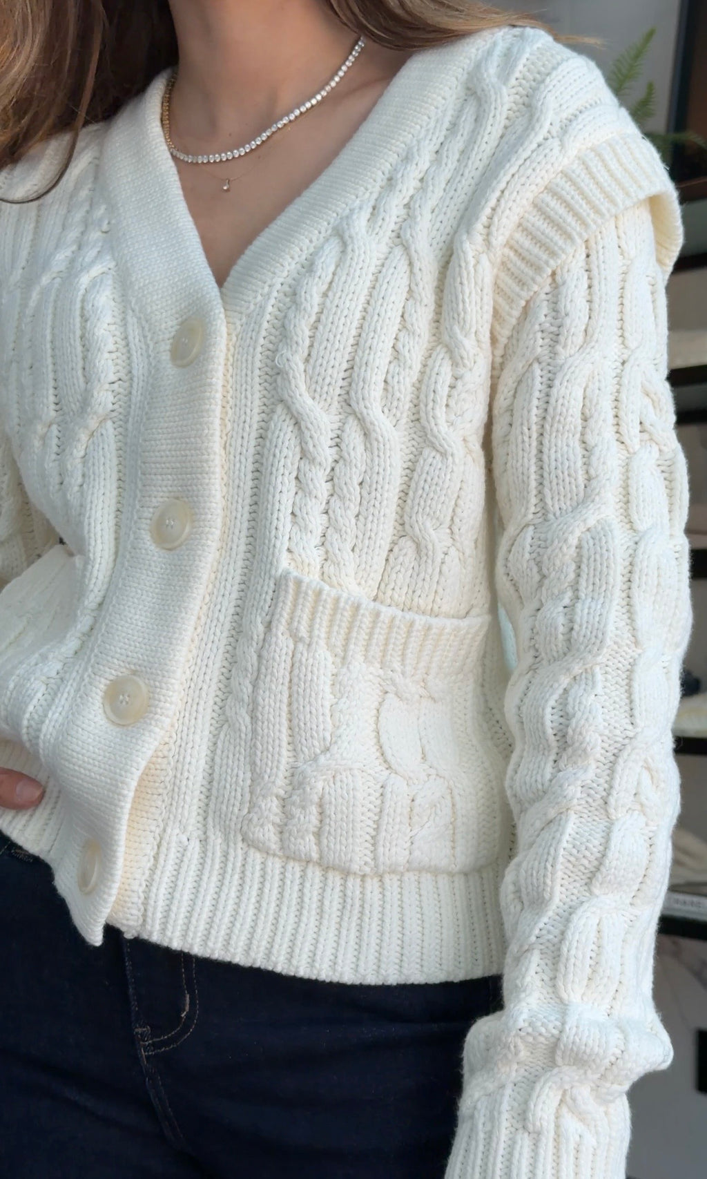 The Roxanne sweater