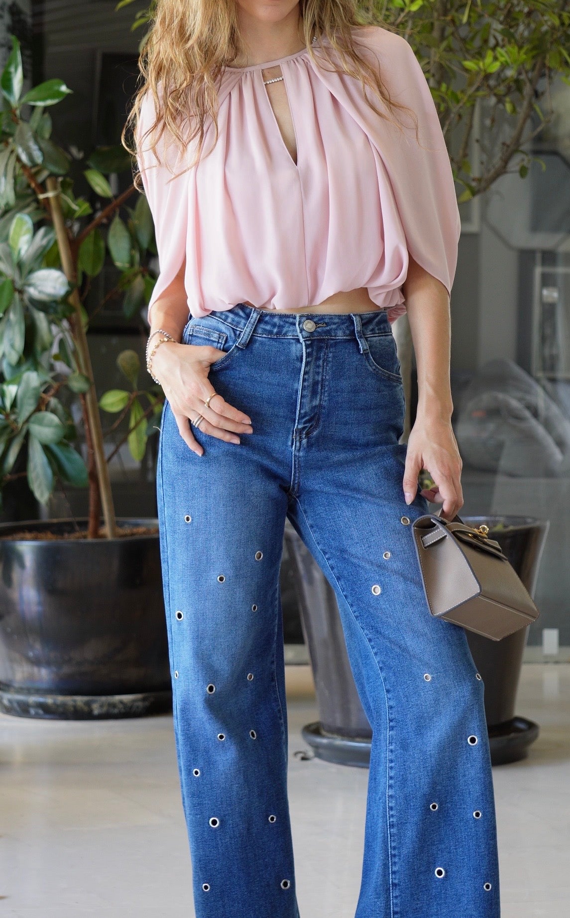 The Eleanor top
