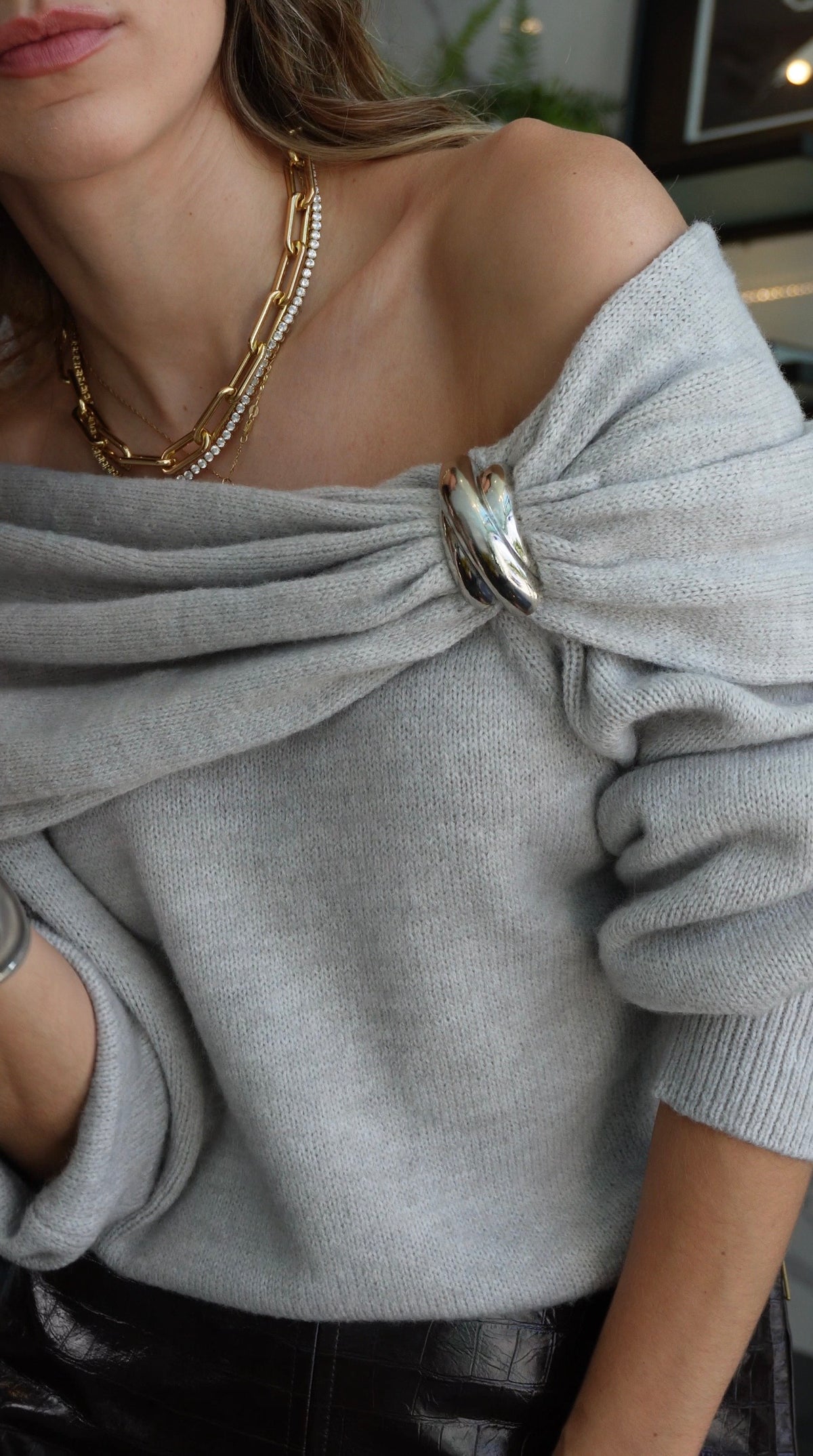 The April top/sweater