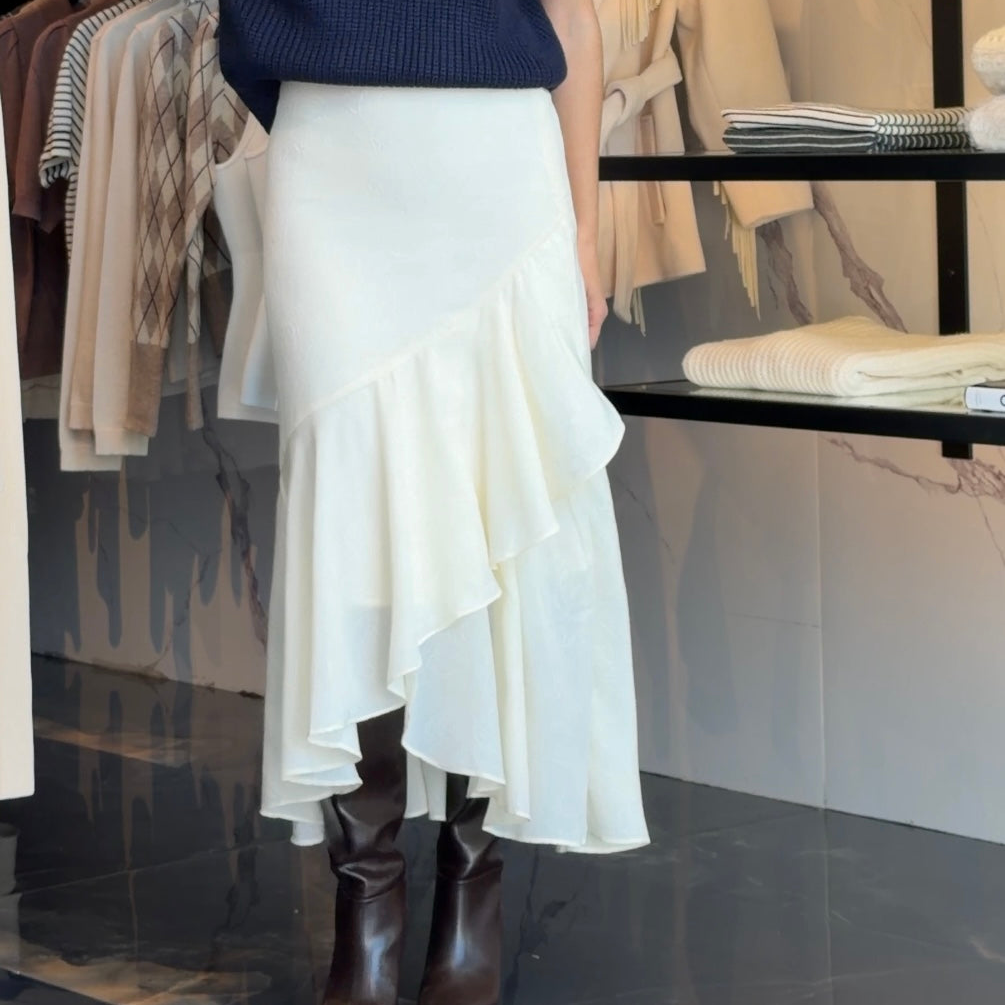 The Nicolle skirt