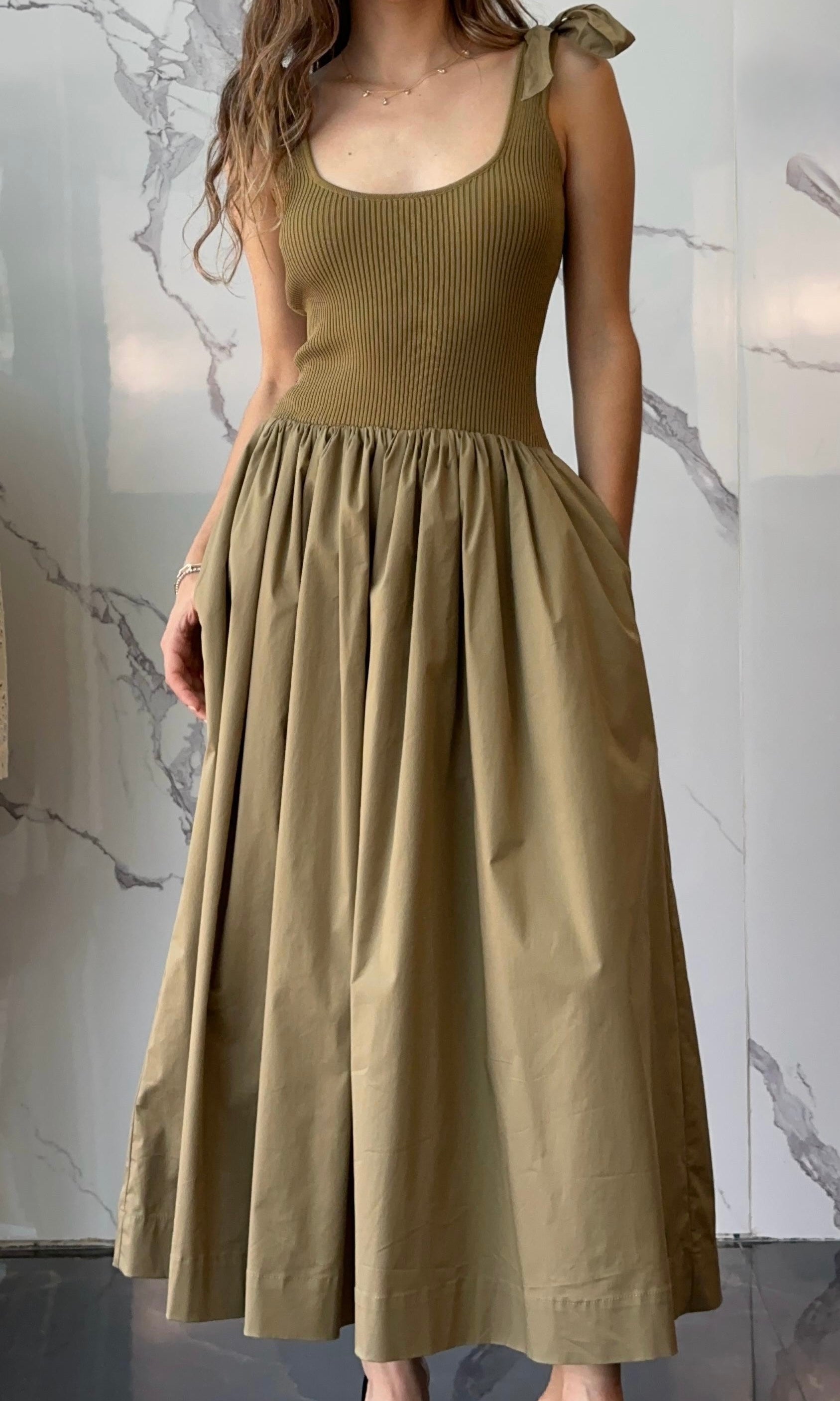 The Rommy dress