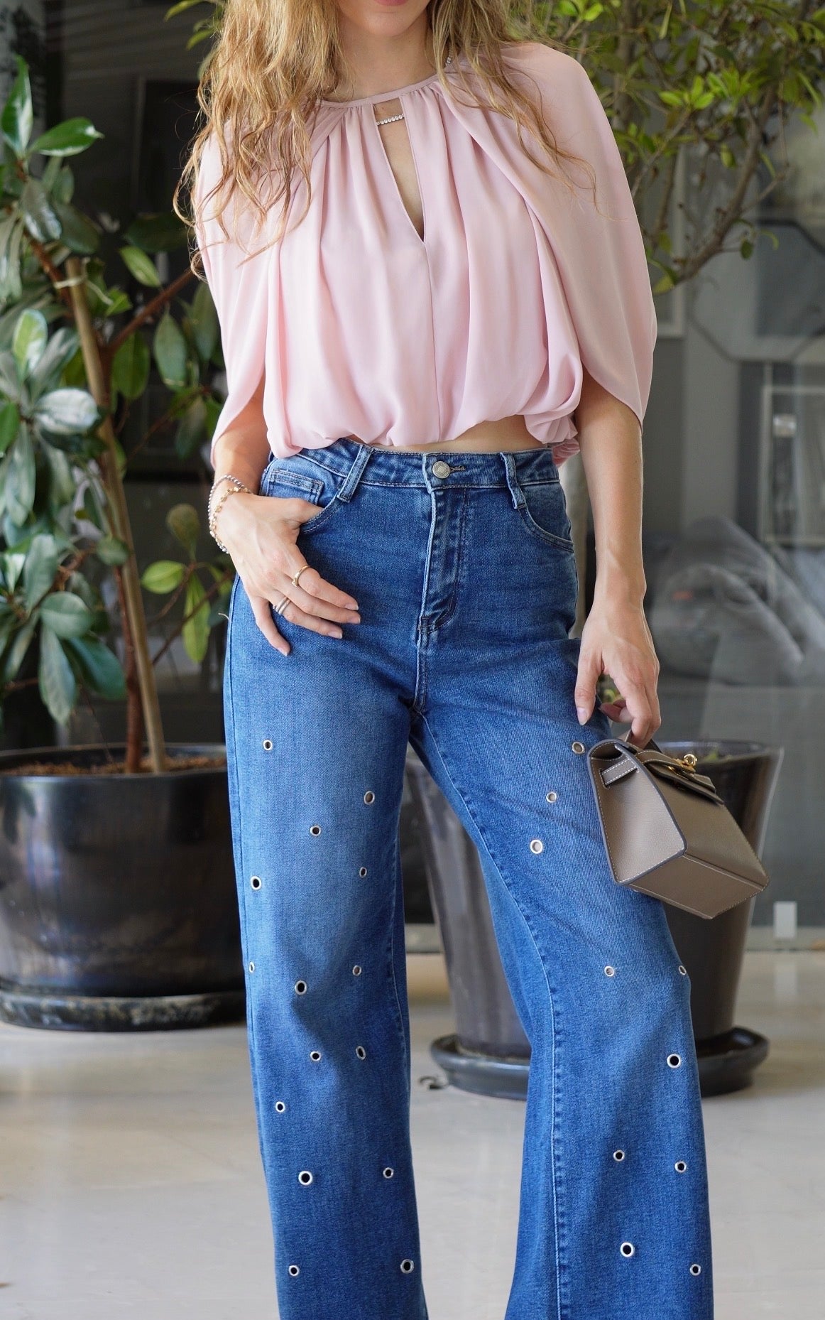 The Eleanor top